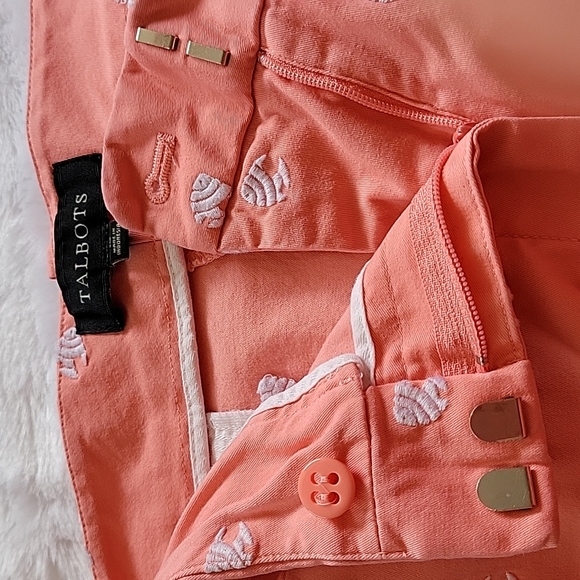 Talbots Salmon Embroidered Fish Shorts - Picture 4 of 4